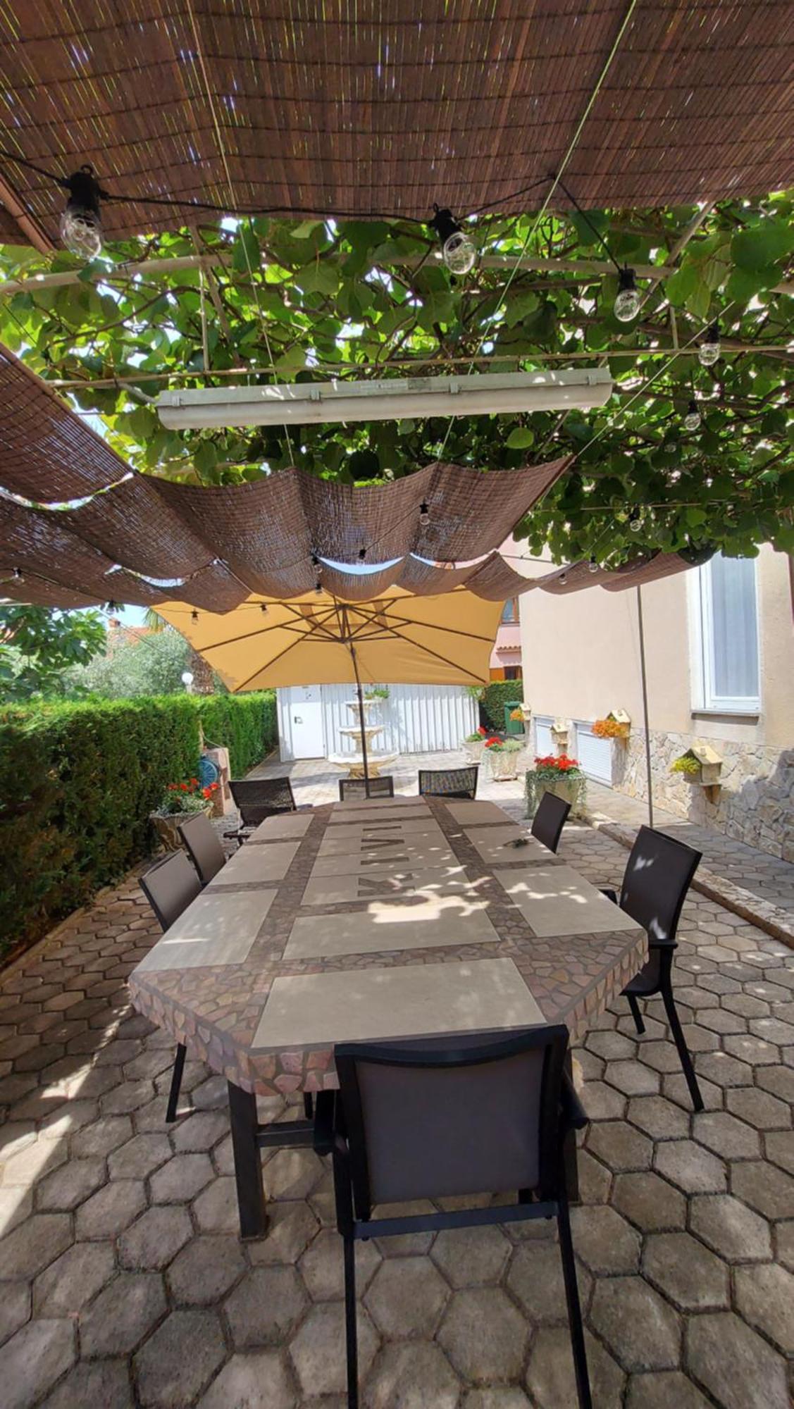 Apartments Kivi Novigrad Istria Exterior foto